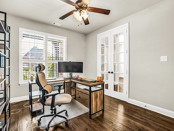 4th image of 6913 Barolo Dr