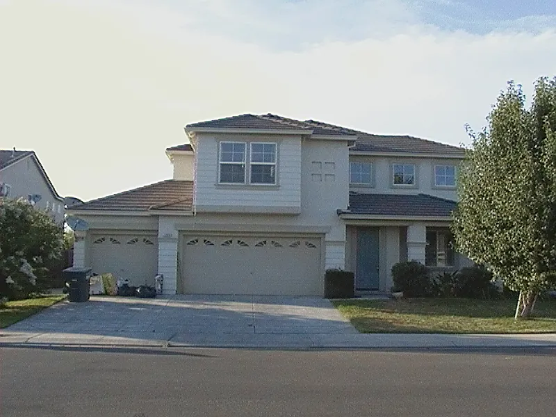 1289 Strawberry Ct photo 1