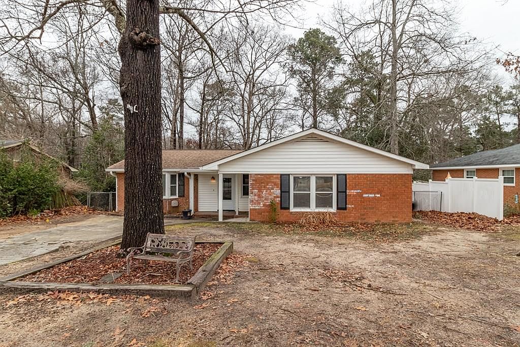 4437 Roxbury Dr Evans Ga 30809 Mls 465664 Zillow