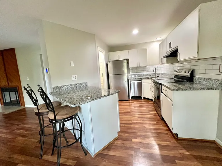 3117 Tidal Bay Ln — Photo 2