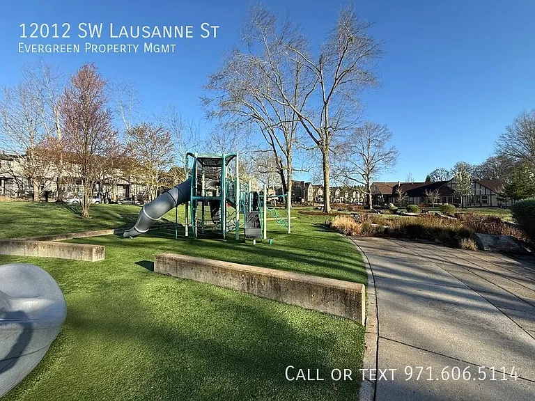 12012 SW Lausanne St — Photo 46