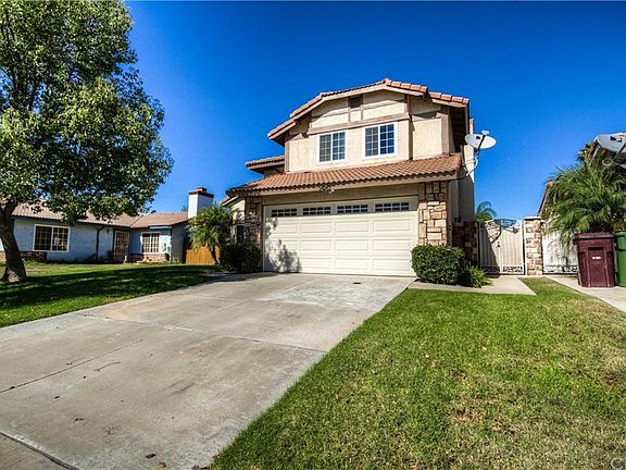 4th image of 14267 Woodlark Ln