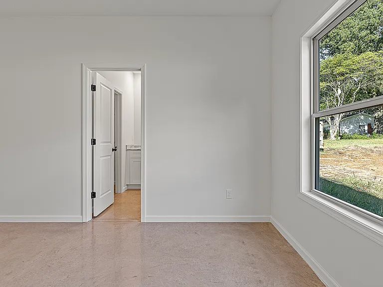 107 Cody Ln — Photo 17