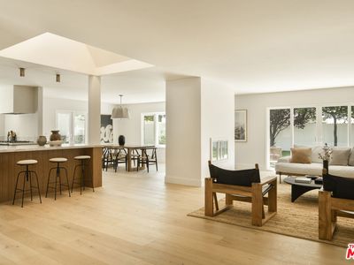 30610 Las Estrellas Dr, Malibu, CA, 90265