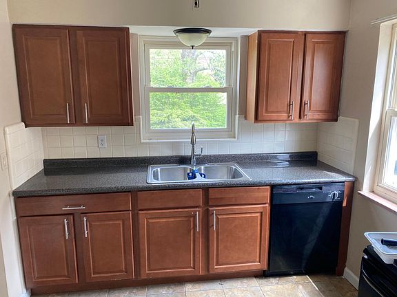 2nd image of 2770 Roseann Ln Floor 1