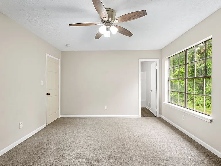 1756 Harbin Rd SW — Photo 7
