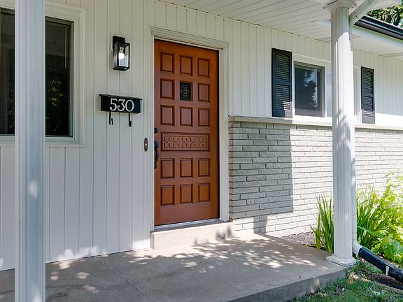 4th image of 530 Humes Ln