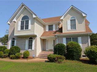 2637 Eagles Lake Rd, Virginia Beach, VA 23456