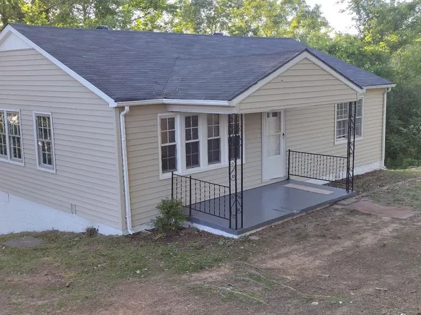 2924 Moore Ave, Anniston, AL 36201