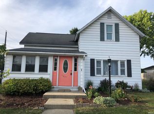 104 W North St, Claypool, IN 46510