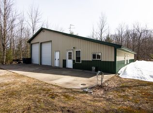 13700 S Springview Dr, Empire, MI 49630