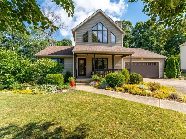 6361 Bayside St NW, Canton, OH 44718