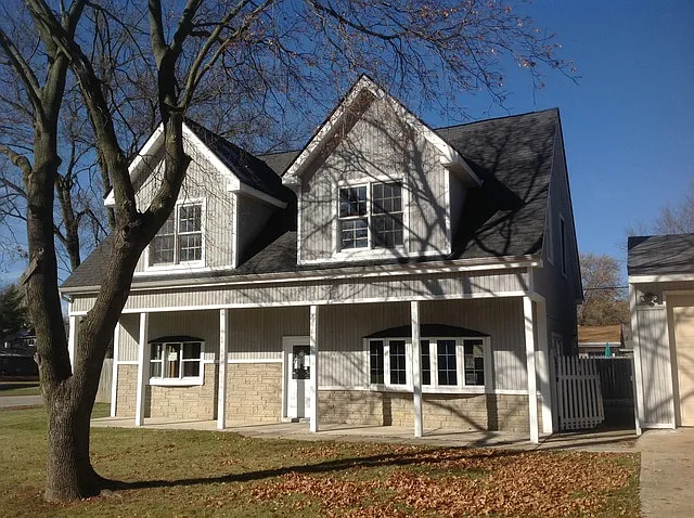 34W886 Skyline Dr photo 1