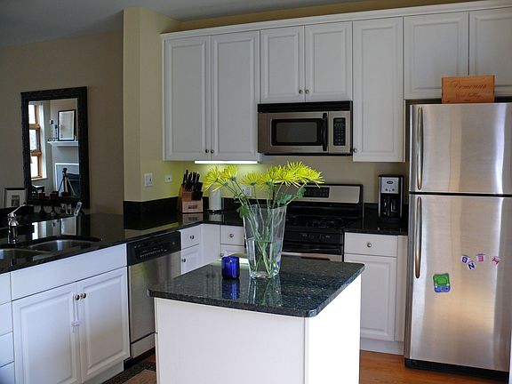 Granite Kitchen with Stainless Steel Appliances