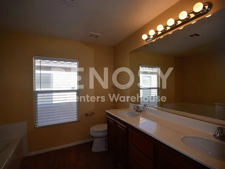 5333 Iron Crossing Ave — Photo 46