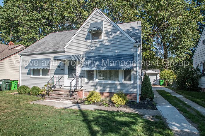 1st image of 285 E 255th St