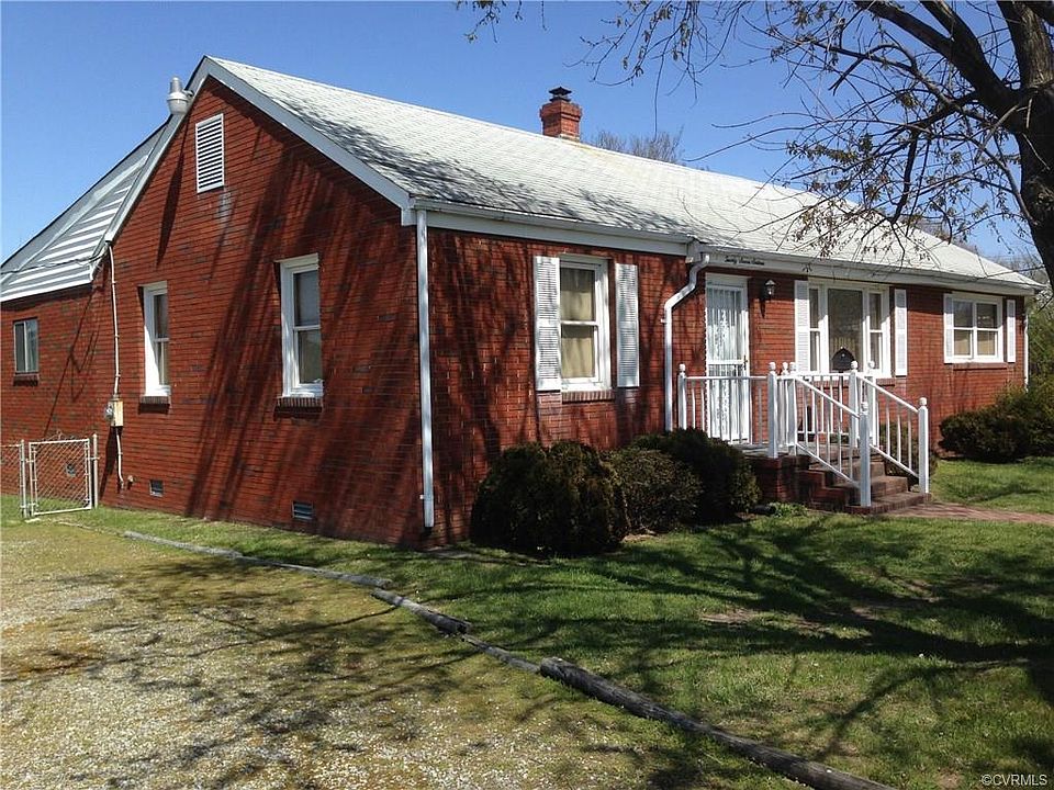 1st image of 2716 Carlisle Ave