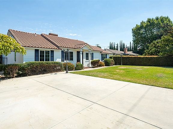 3rd image of 8541 Duarte Rd