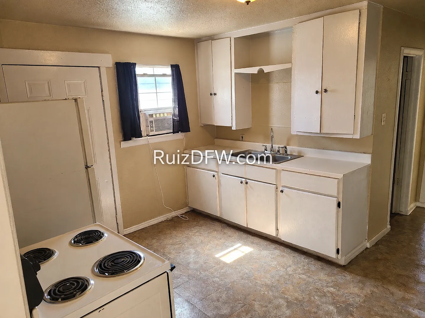 2808 - 10 Stuart Dr — Photo 4