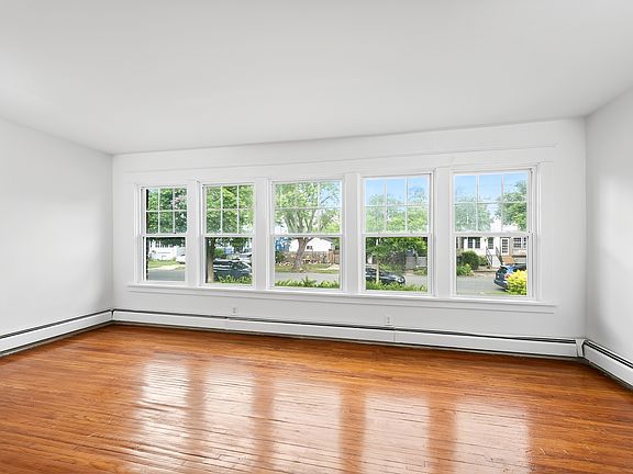 5th image of 362 Huntington Ave #1