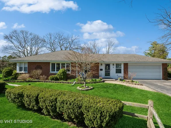 837 Parkside Dr, Wheaton, IL 60187