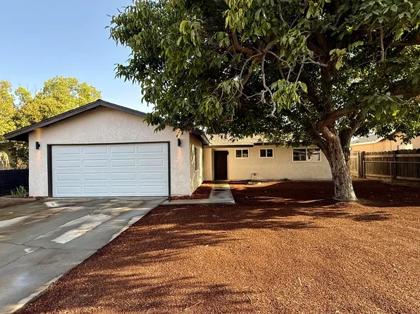 2263 E Cleo Avenue, Porterville, CA 93257