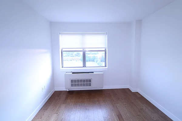 Rented by A&E Real Estate Management | media 17