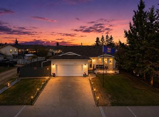 4319 N 54th Ave, Tofield, AB T0B 4J0
