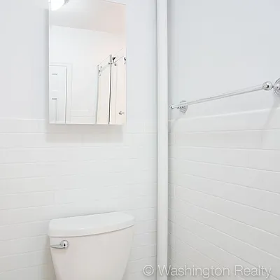 Rented by Washington Realty Corp. | media 10