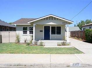 2217 B St, La Verne, CA 91750