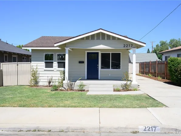 2217 B St, La Verne, CA 91750