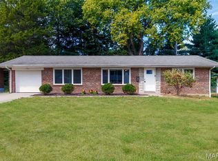 9941 Norwich Dr, Saint Louis, MO 63137