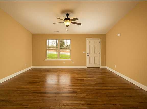 2nd image of 1720 Chelsa Dr