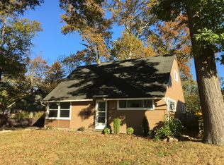 1715 Windsor St, Cuyahoga Falls, OH 44221