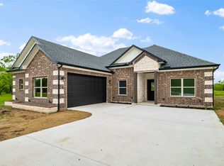 556 Palmito Ranch Rd, Corsicana, TX 75110