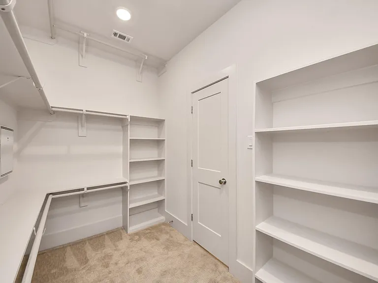 1044 Homer St — Photo 33