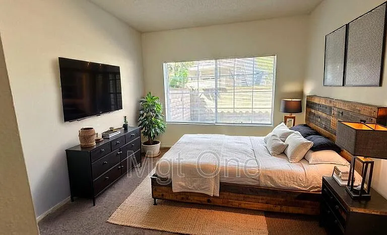18902 Canyon Hill Dr — Photo 9