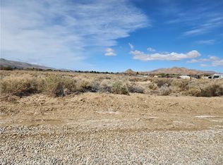 401 Ox Bow Rd, Lucerne Valley, CA 92356