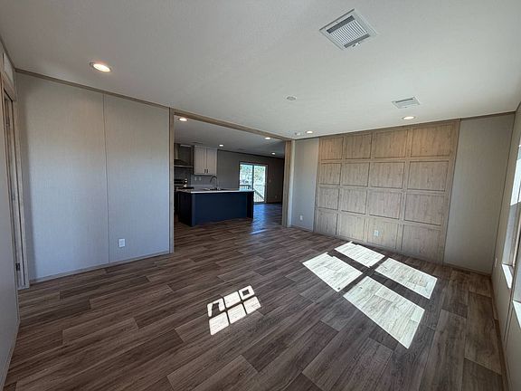 5th image of 2418 Douglas Rd #65