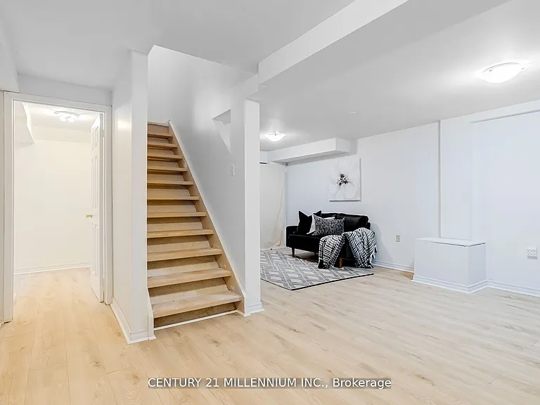 239 Lisa Marie Dr — Photo 29