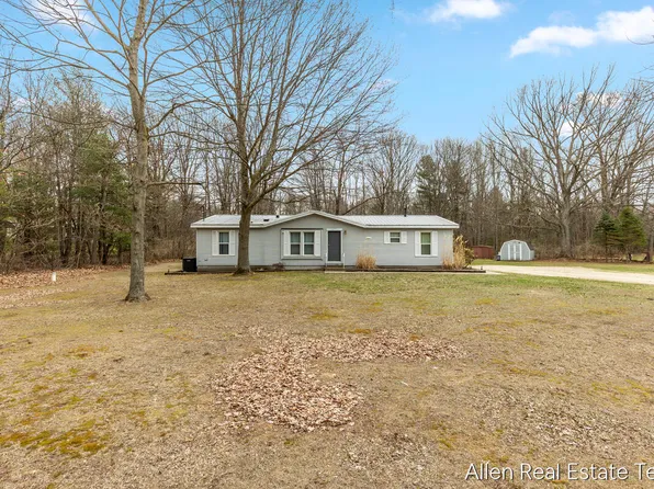 11908 128th Ave, Grand Haven, MI 49417