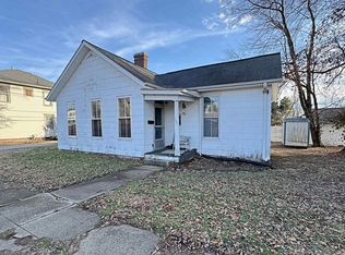 803 E Walnut St, Washington, IN 47501