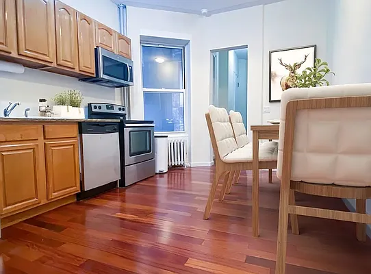 Rented by REAL New York | media 5