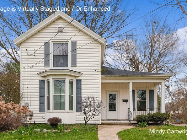 419 N State St, Ionia, MI 48846