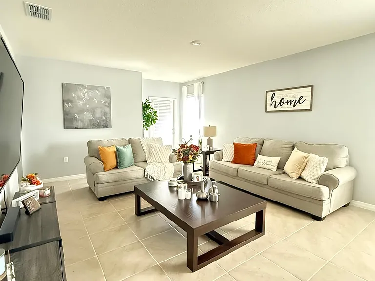605 Park Place Blvd #605 — Photo 9