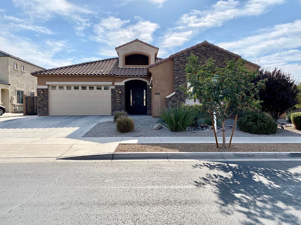 1st image of 22811 S 221st Pl