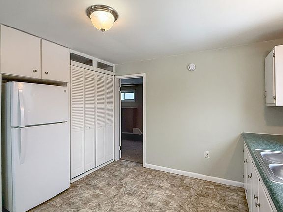 3rd image of 2653 W Seneca Tpke