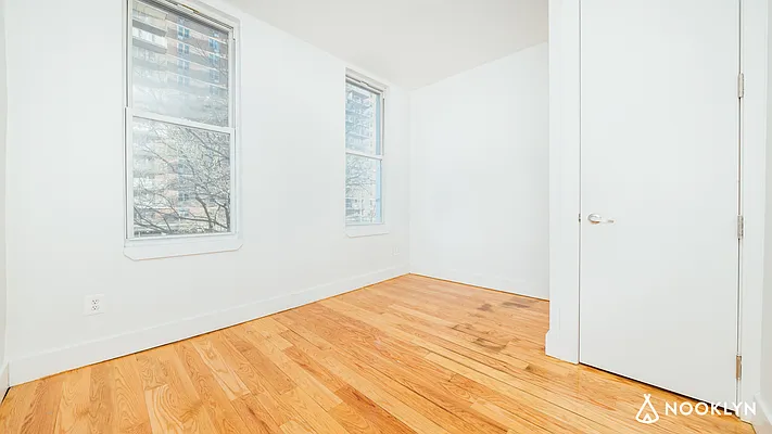 Rented by Nooklyn NYC LLC | media 24