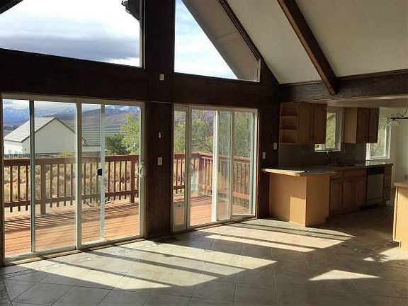 dinning next to kitchen