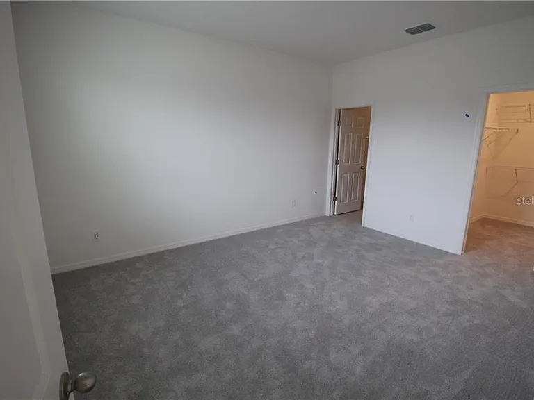 111 Roseville Dr — Photo 18